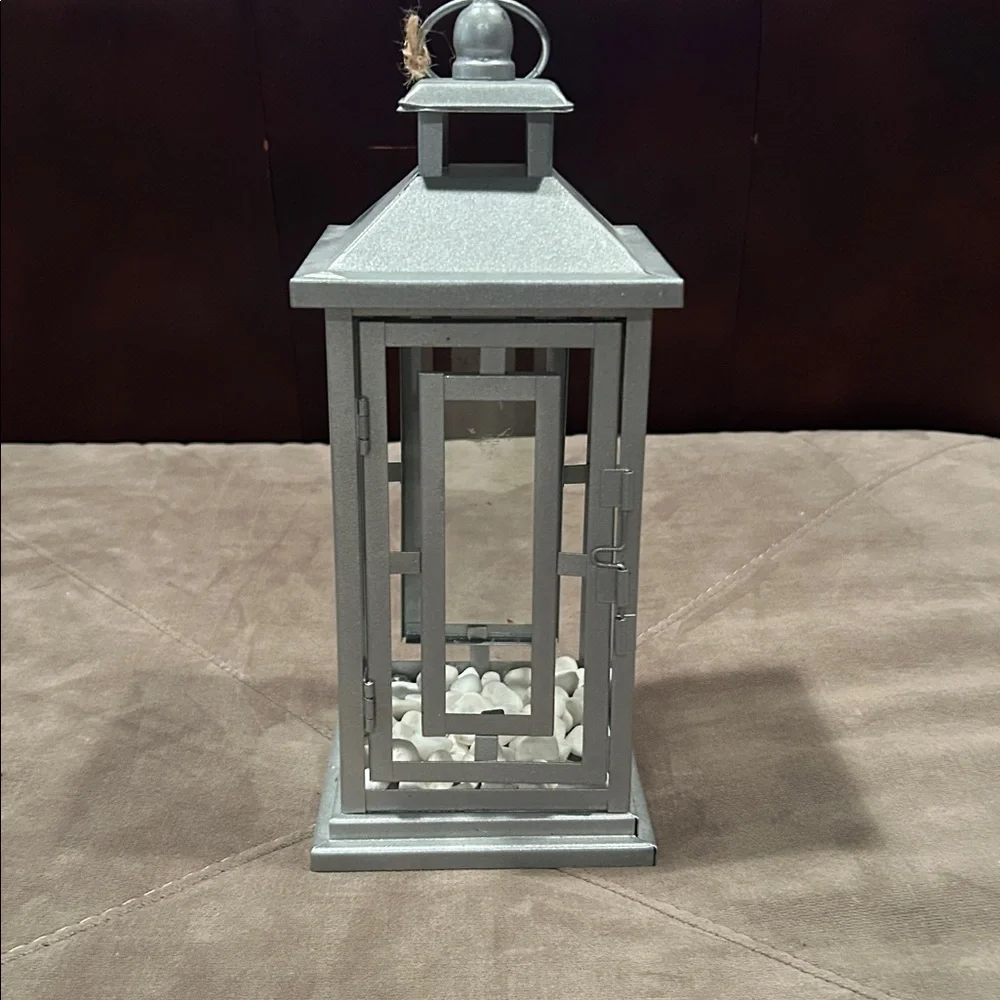 Silver Lantern with White Stones on Bottom latch to open and close